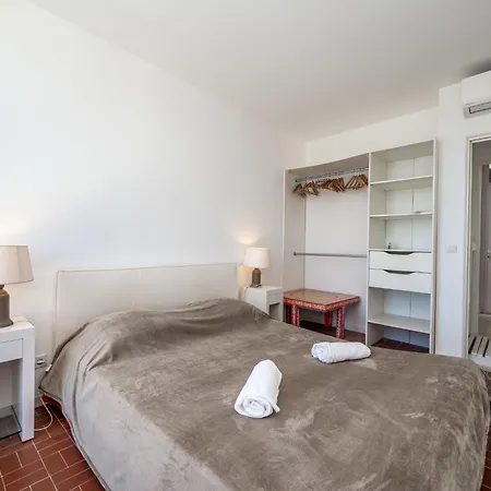 Tatil Evi Domaine De Maure Vieil By Interhome