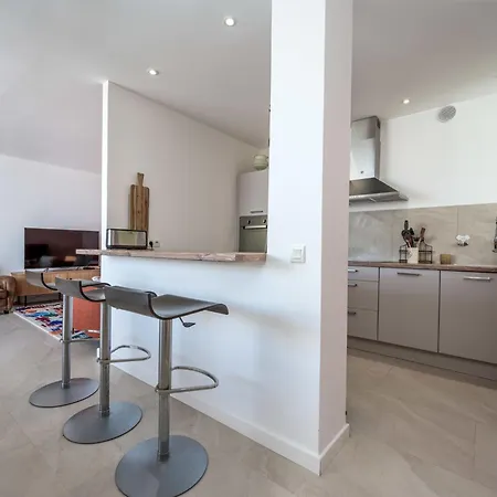 Domaine De Maure Vieil By Interhome