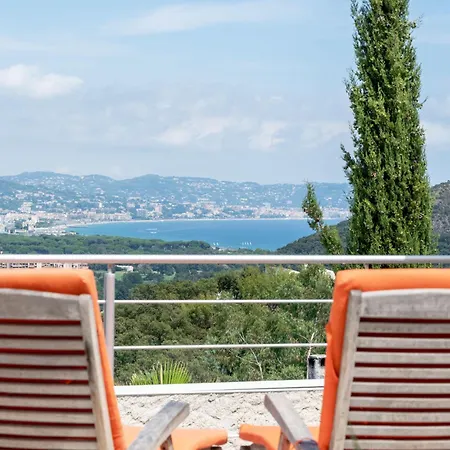Domaine De Maure Vieil By Interhome *